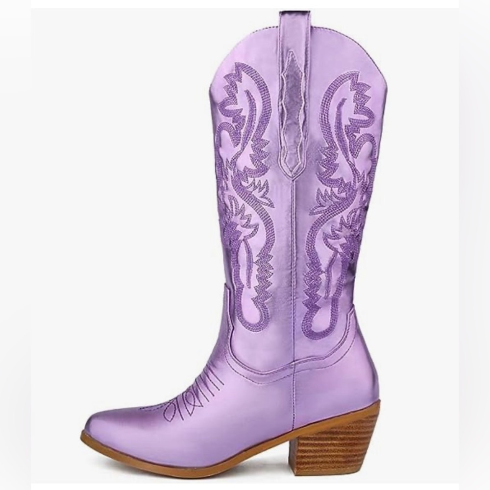 Purple cowgirl/cowboy boots